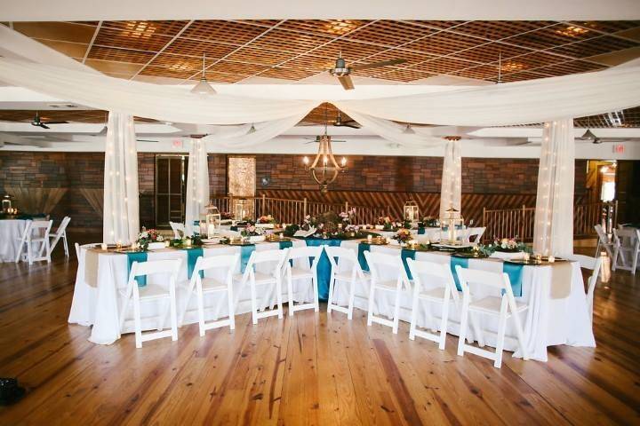 Tables with blue decor