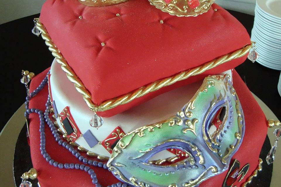 Royalty themed cake