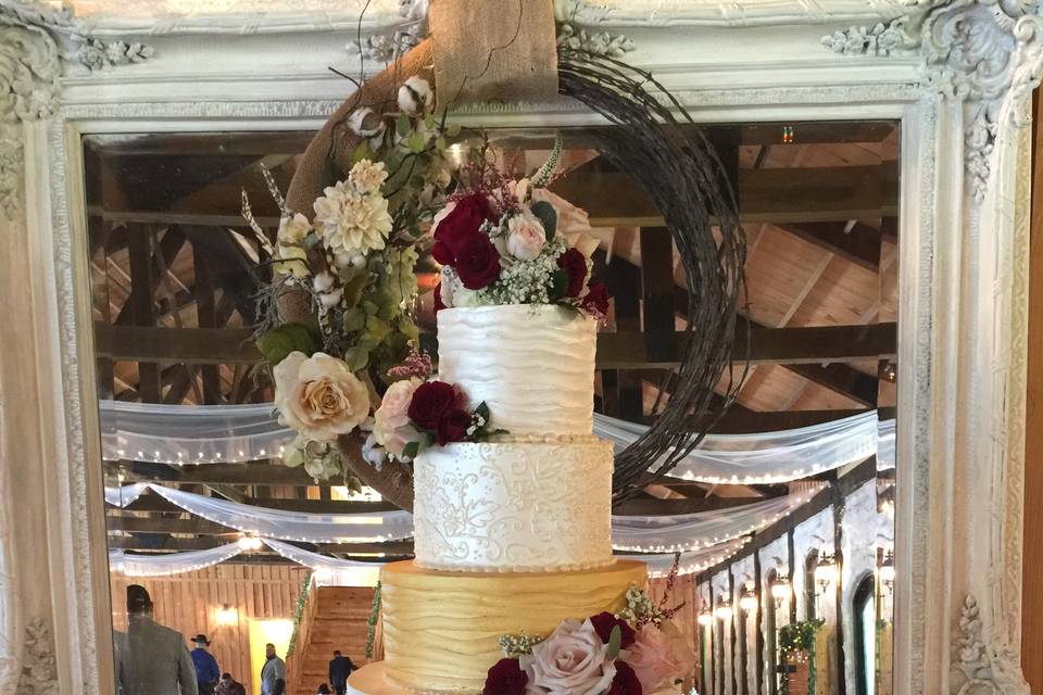 5-tier cake with gold tiers