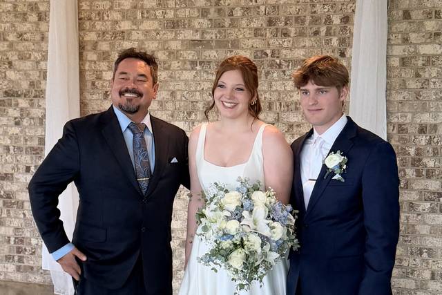 Elizabeth & Jason, May’26