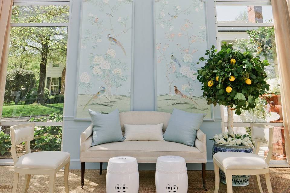 Lounge Area