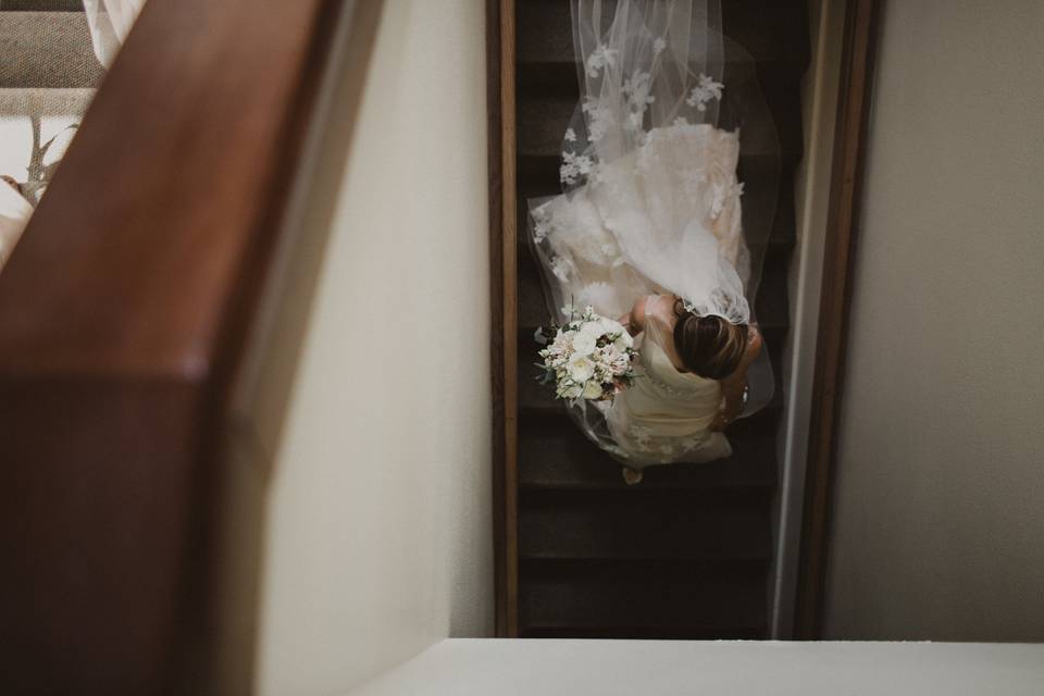 The bride going downstairs