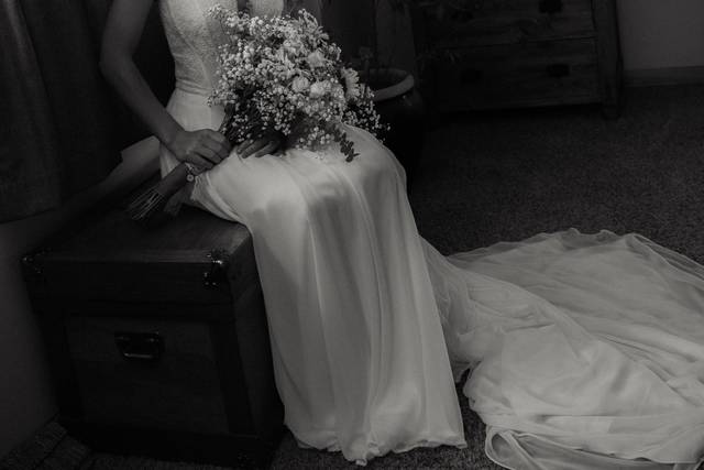 Bride in Black & White