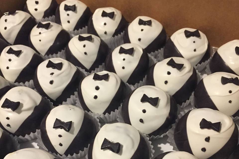 Groom cake balls