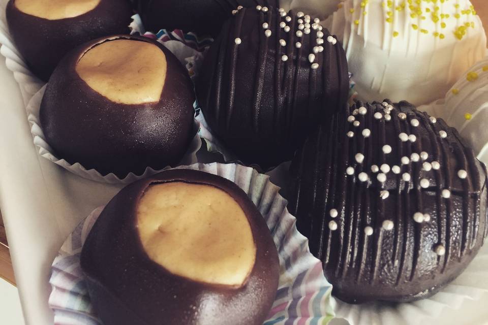 Cake balls: buckeyes, chocolate trinity and lemon