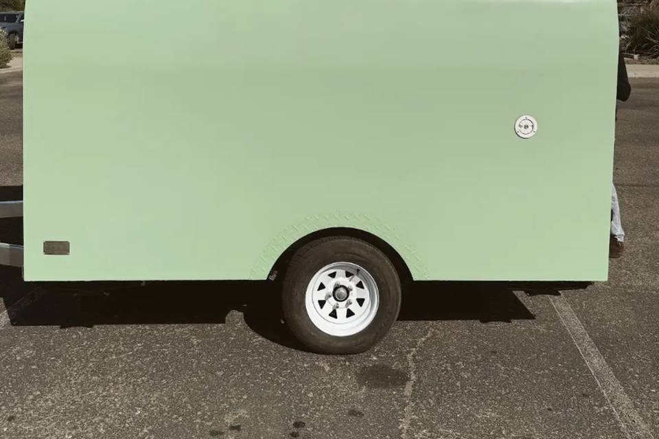 trailer-side.png