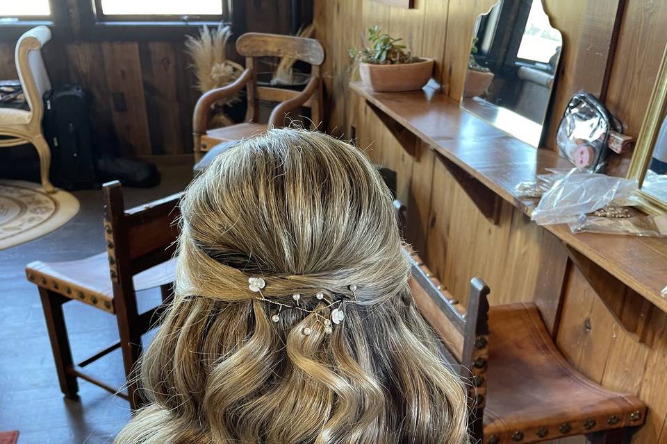 Bridal half up/down