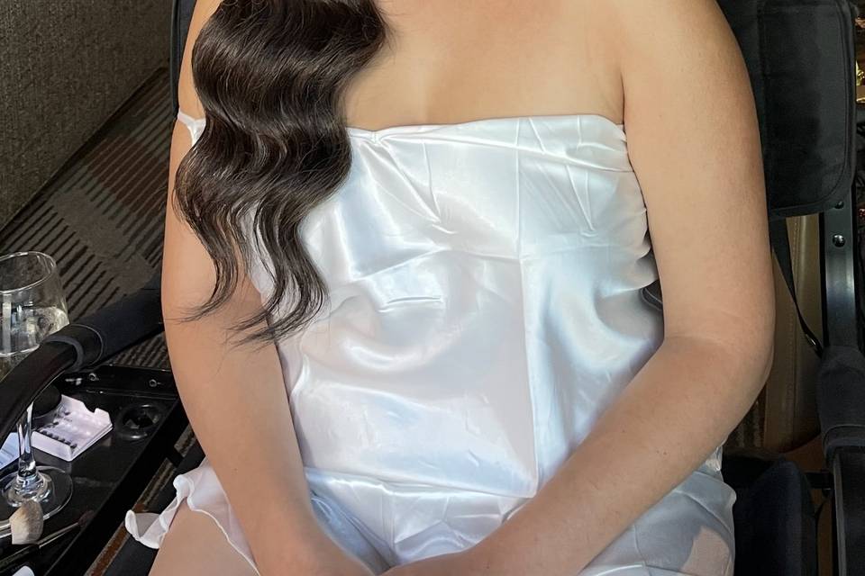 Hollywood waves