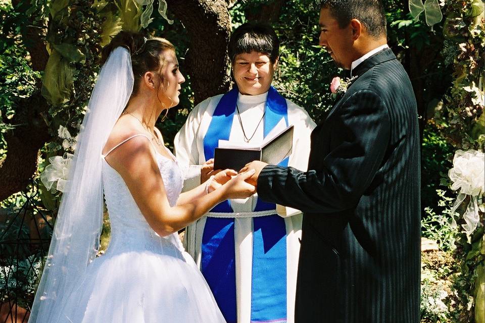 Exchanging rings