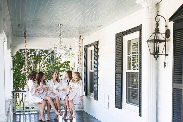 The bride with her bridesmaids