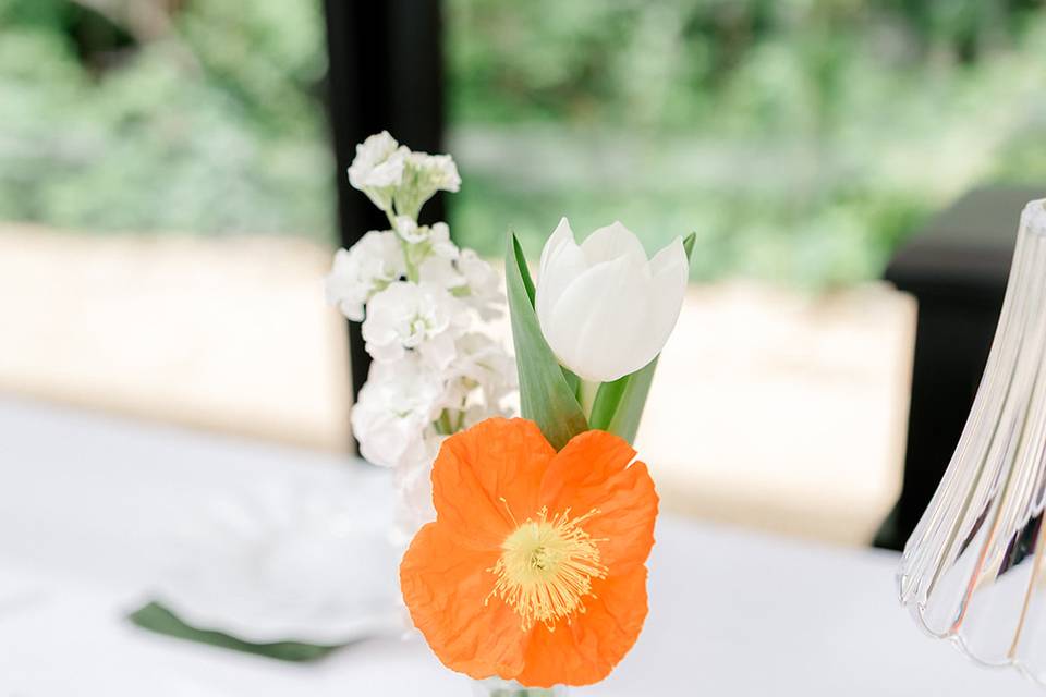 Editorial Bouquet