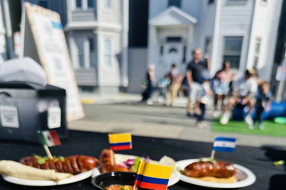 bono-latin-plate-colombian-salvadoran-mexican.jpg