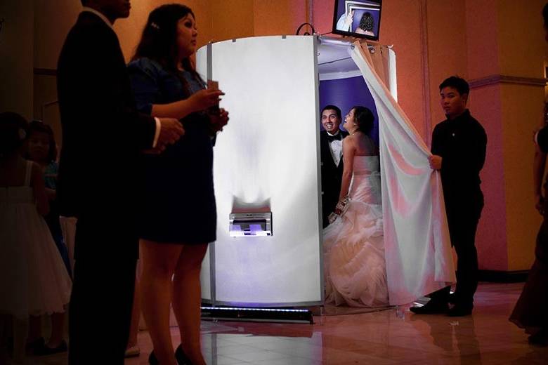 Capture POD Photo Booth Rental