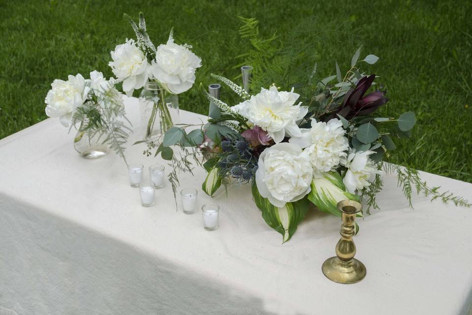 Table art. Add some candles and we have a lovely head table.