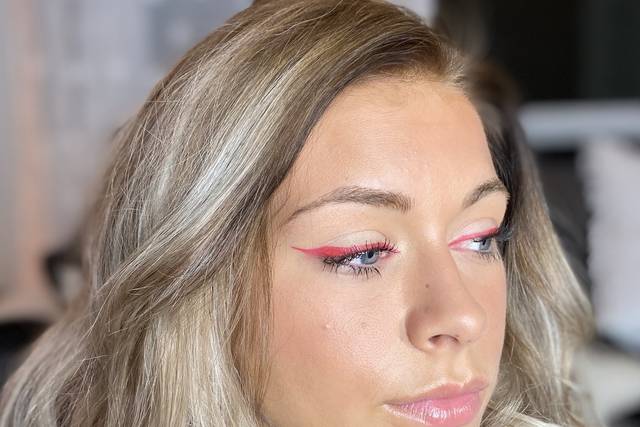 Pink cat eye