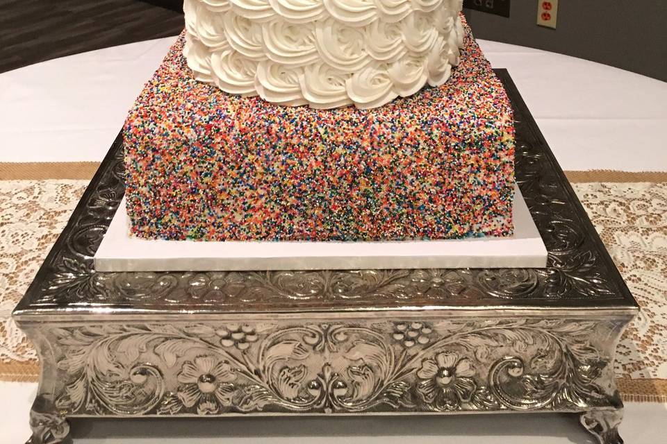 Holly's Cakes LLC