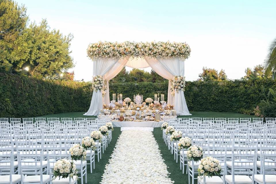 Lido Lawn