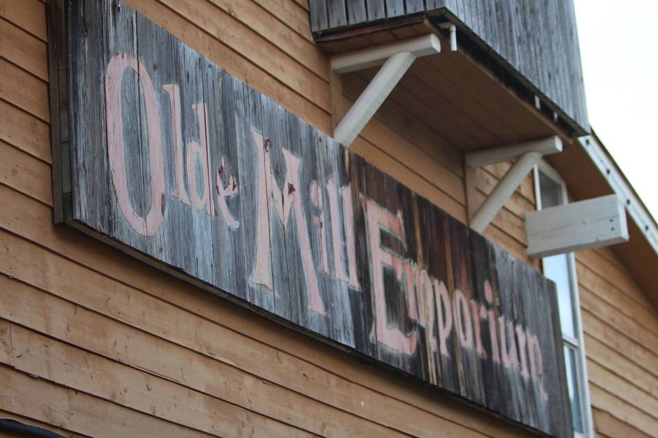 Olde Mill Emporium sign