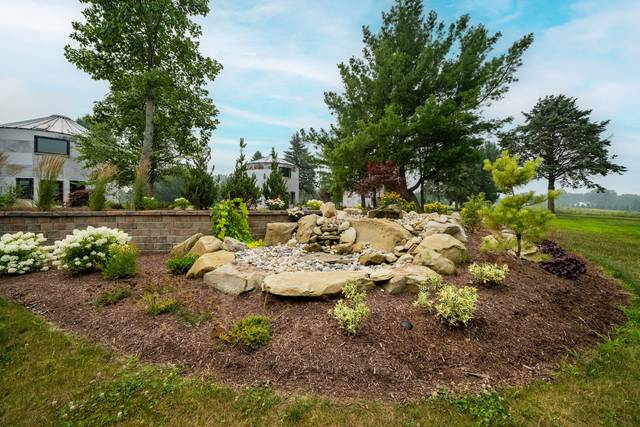 Elegant Landscaping