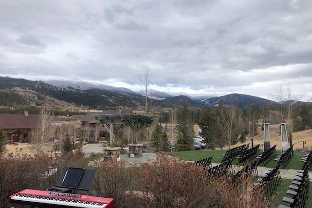 Devil's thumb ranch