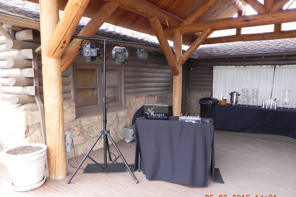 Karaoke Knight Entertainment & Mobile DJ