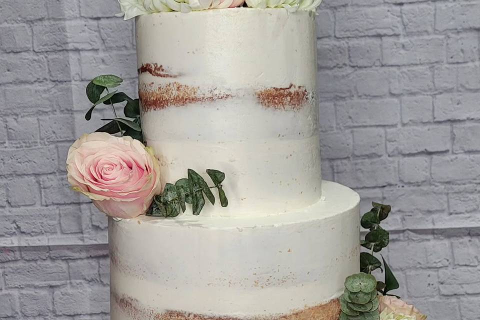 Zoily's Cakes & Pastries