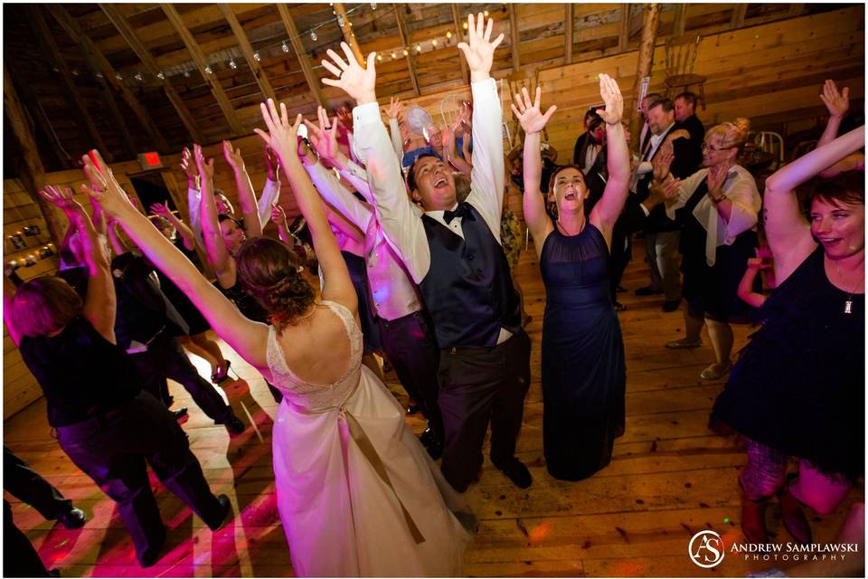 Nothing but a packed dance floor and hands in the air!