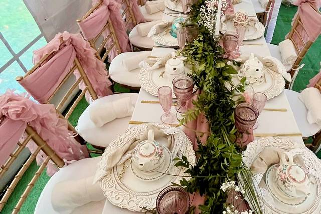 Hibiscus Events & Staffing