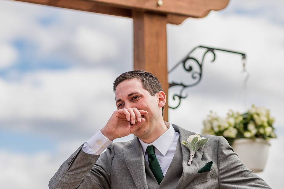 Groom first look