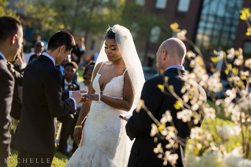 Exchanging rings