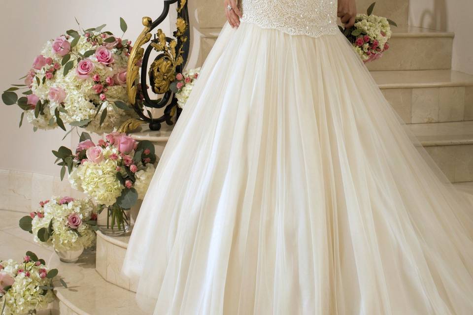 Laura Jacobs Bridal