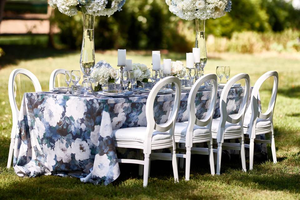 Outdoor intimate reception