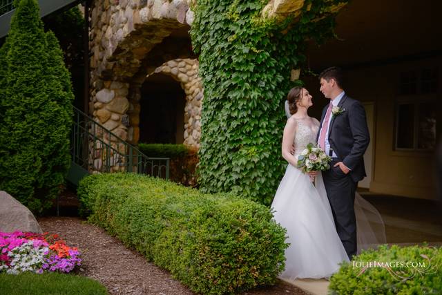 Boulder Ridge Country Club