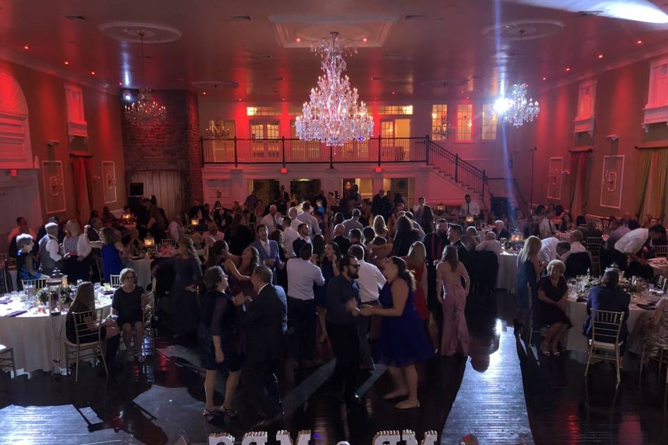 The 10 Best Wedding Djs In New Jersey - Weddingwire