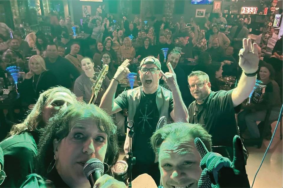 We LOVE a good crowd!