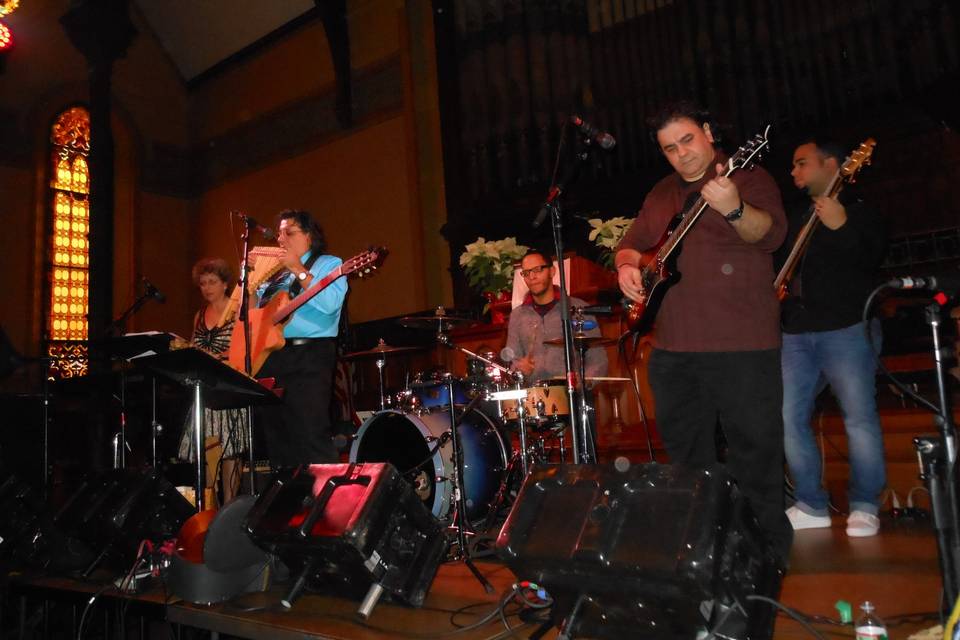 Simon Says Booking - Band - Orange, MA - WeddingWire