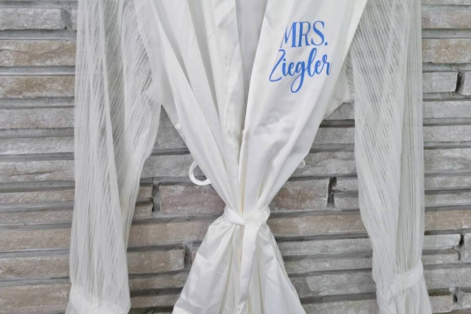 Personalized Tulle Sleeve