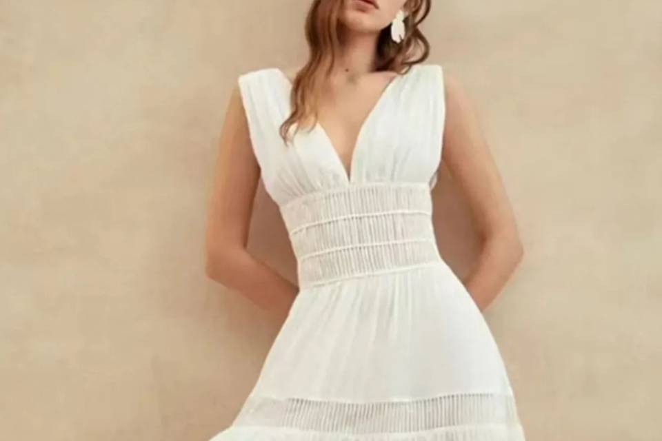 Tiered V Neck Sleeveless
