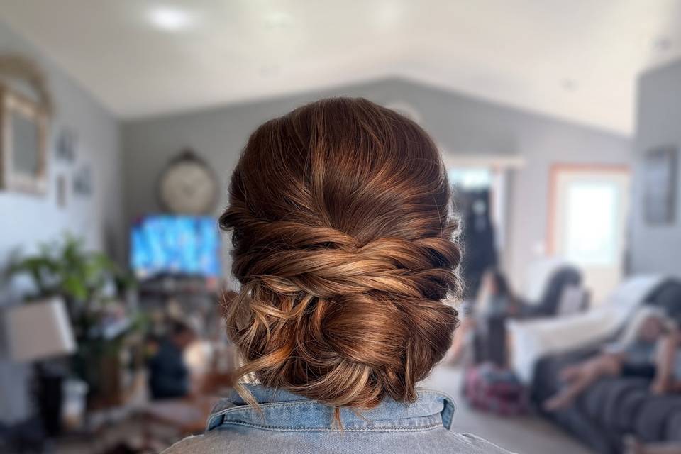 Clean textured bun