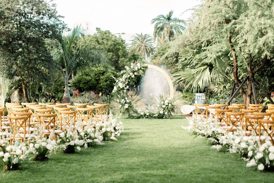 Miami Beach Botanical Garden Wedding Venue