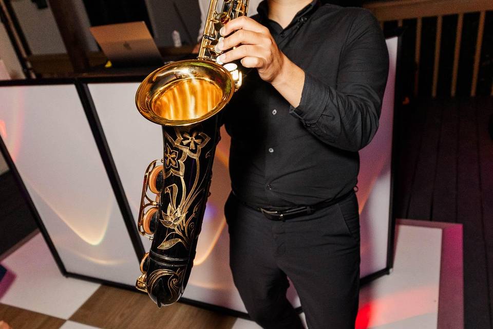 Reception Sax