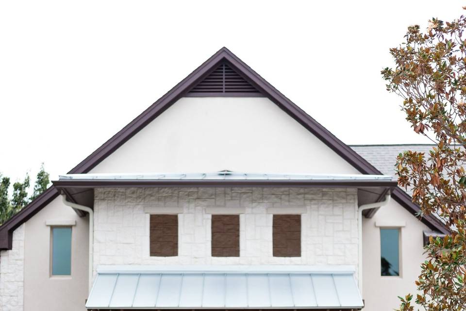 Hidden Pines | Hurst by Walters Wedding Estates