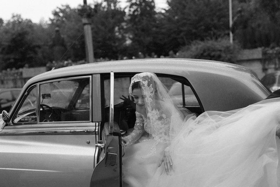 Bride exiting car
