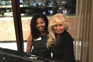 Meet Kathie Nicolet, Chicago Pianist - Voyage Chicago