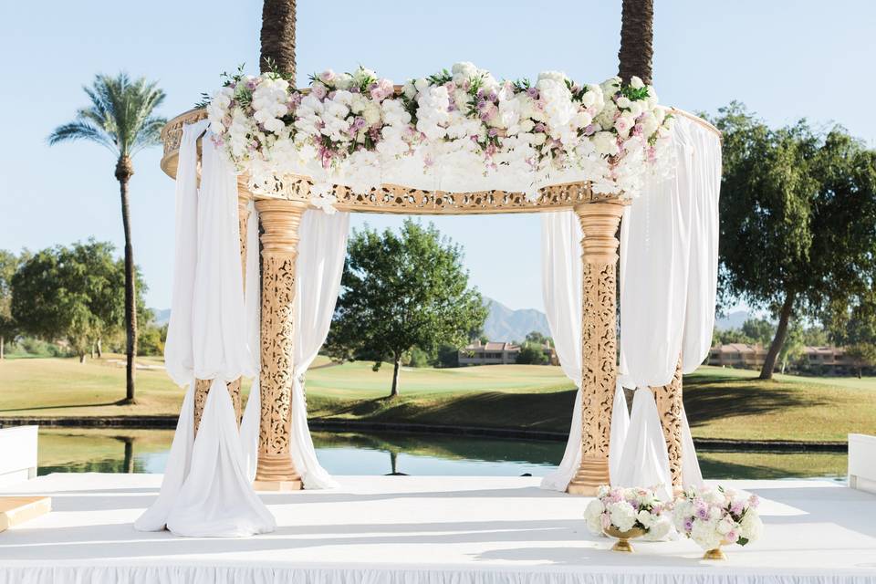 Wedding arch