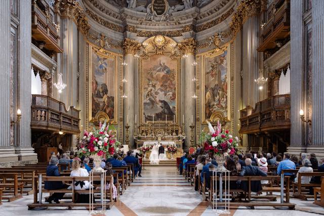 Timeless Rome church wedding
