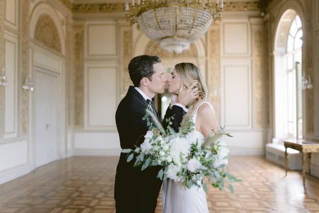 Bride and groom first look