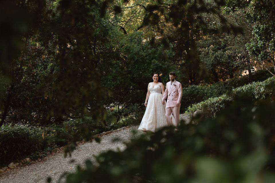 Historic Roman villa wedding.