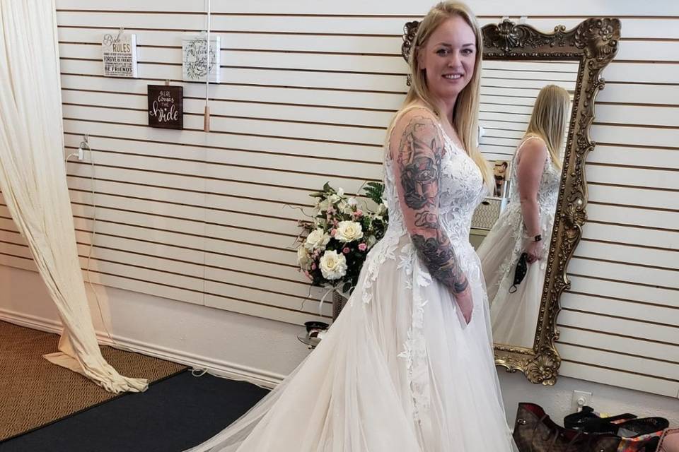 A la mode bridal couture alterations