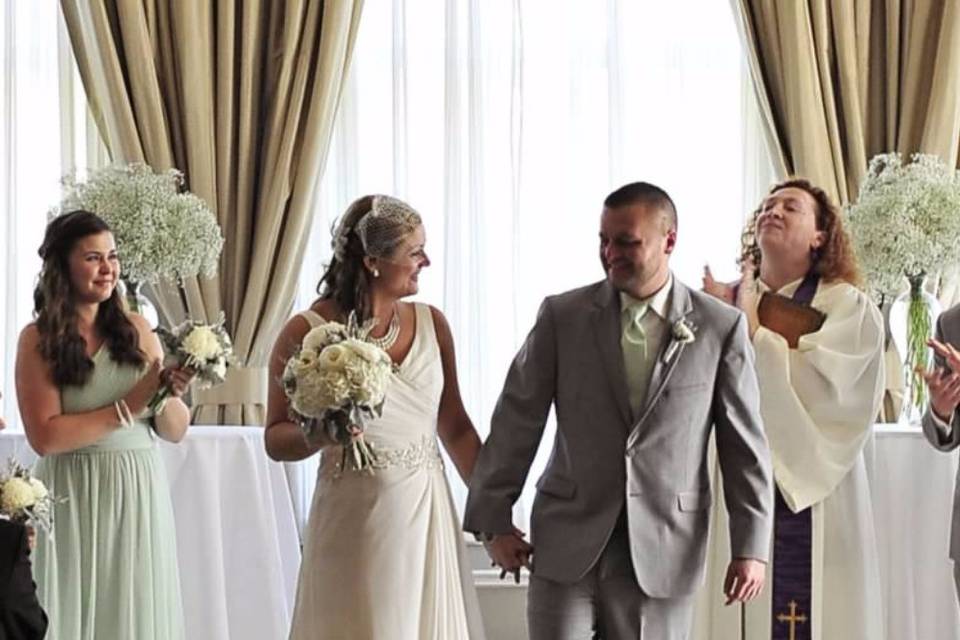 Little girl at the wedding